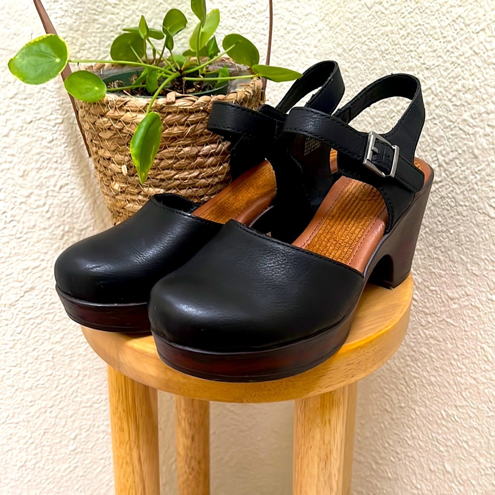 Maryjane clogs B.O.C.
